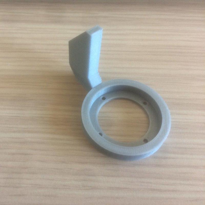 Manette_accelerateur_Revolt