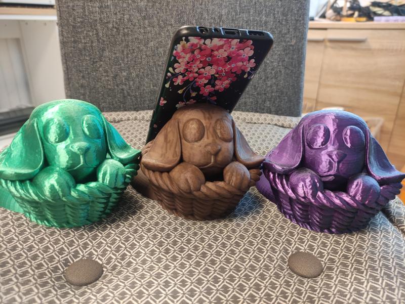 Puppy basket phone holder