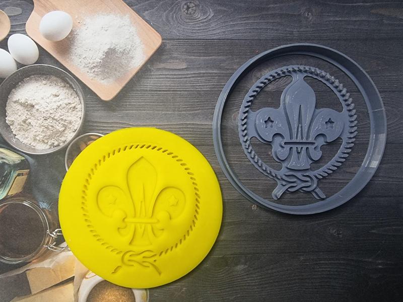 COOKIE CUTTER = STAMP / CORTADOR DE GALLETAS = ESTAMPILLA - World Scout Emblem