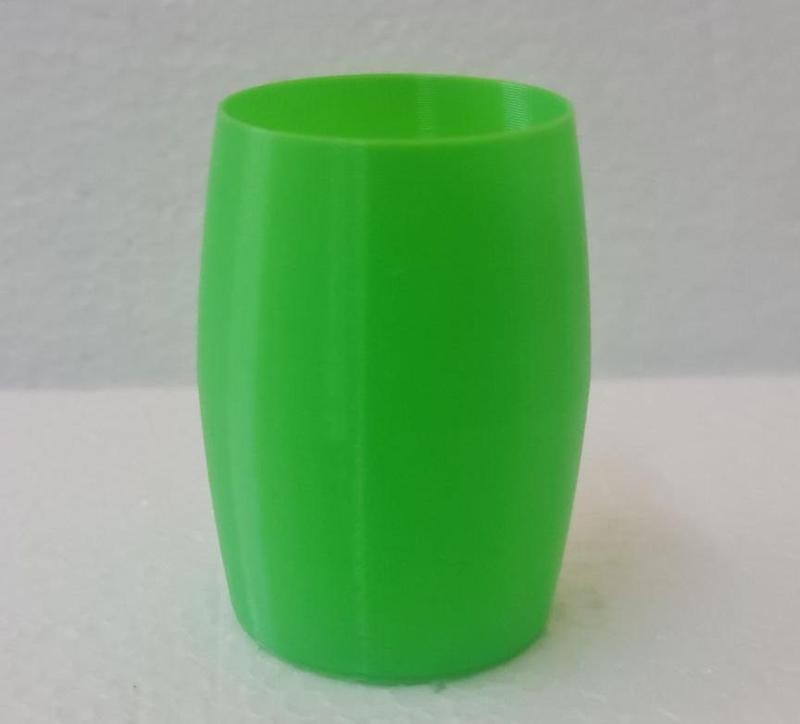 beaker / dice cup.