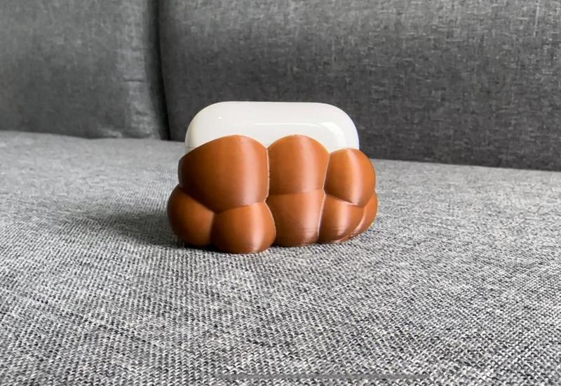 Cloud Airpods Pro 2 case