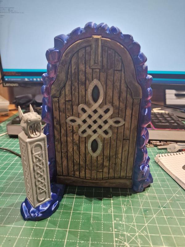 PORTAL DOOR DIORAMA FROM GOD OF WAR