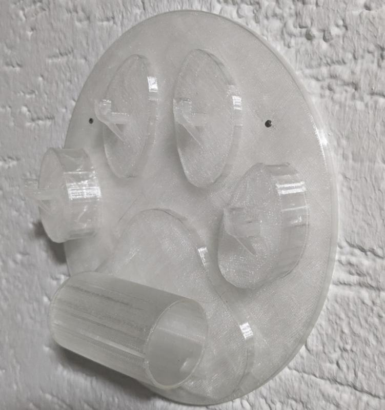 Paw Form Leash Holder