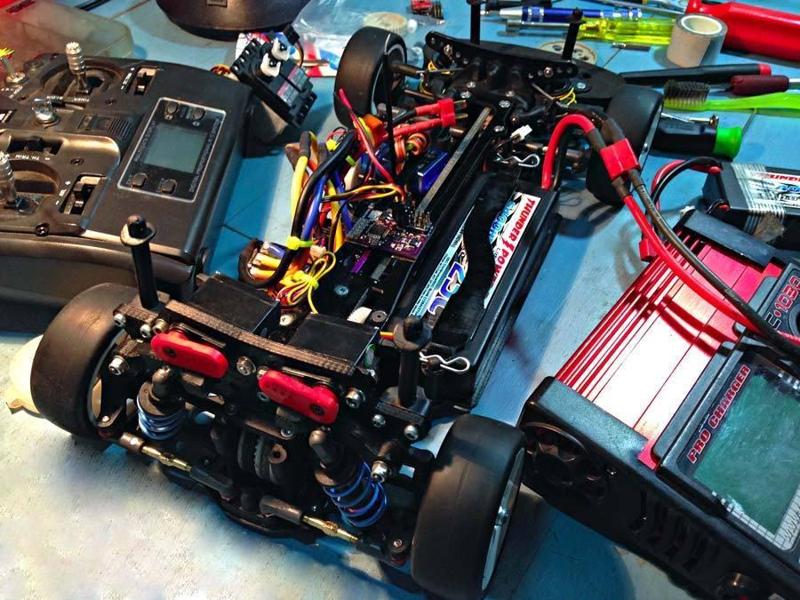 RC Car Active Suspension Shocktower on Schumacher Mi1