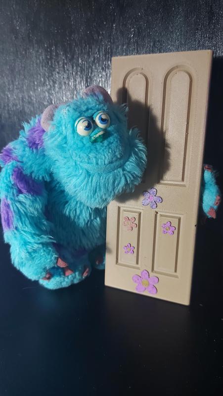 Monsters Inc: Boo's 1/12 Dollhouse door + door frame (Model No.4)