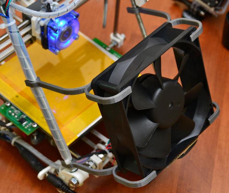 Huxley 120mm x 38mm outer-edge fan mount