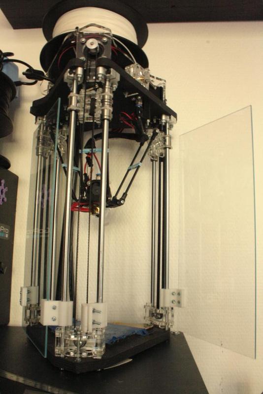 µDelta security glass