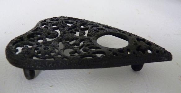 Planchette / Auto-writer