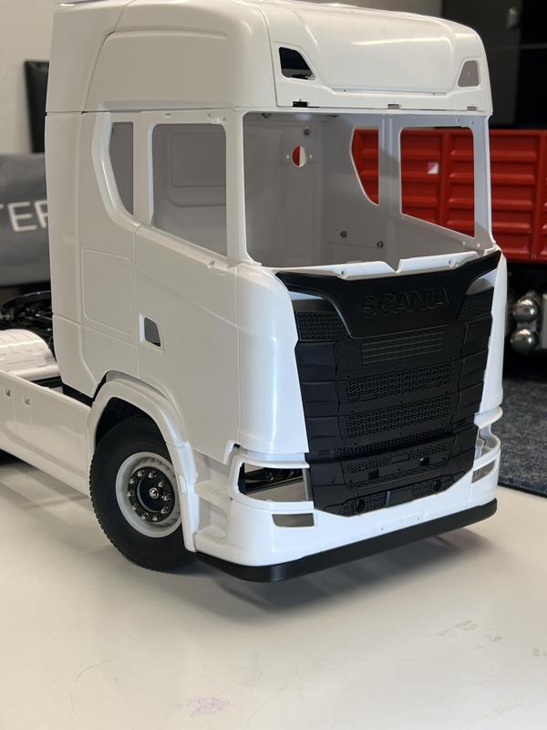 1/14 Bumper lip Design 3 for Tamiya Scania 770s