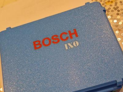 Bosch IXO V5 Box + Bit Storage