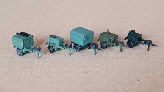 HL-10 - modular trailer system, east german army (1-160)