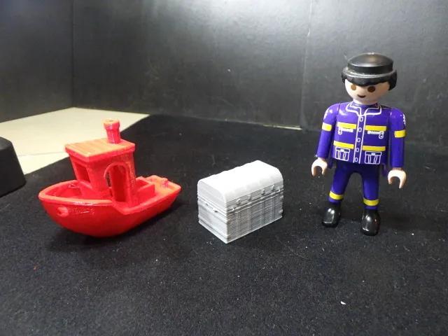 Large Antique Curved Top Steamer Trunk in Playmobil Diorama Compatible Scale & Dollhouse Scale   