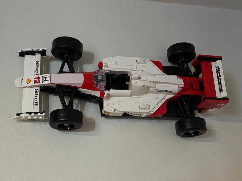 Lego Senna McLaren MP4/4 (#10330) Horizontal Wall Mount   