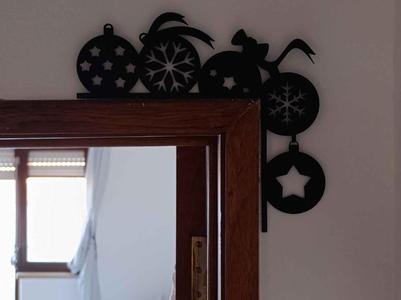 christmas door corner decoration