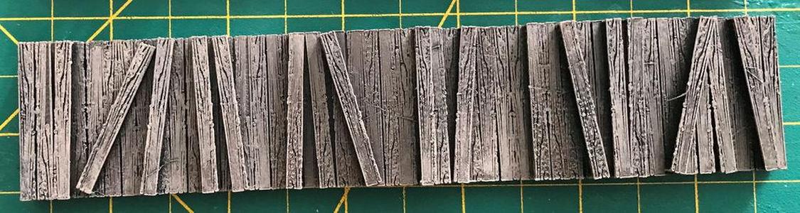 HO Scale Gondola Lumber Loads