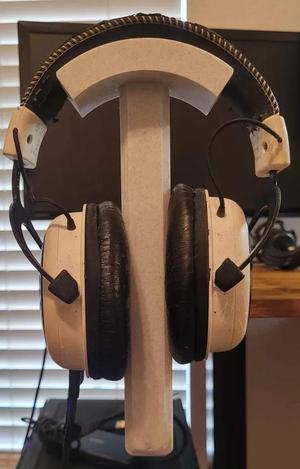 Clamp Style Headphone Rest   