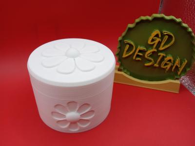 Daisy Flower Jewelry Or Stash box With Screw Cap