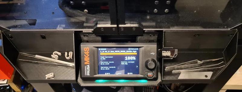 Box facade protection - Protection façade caisson   