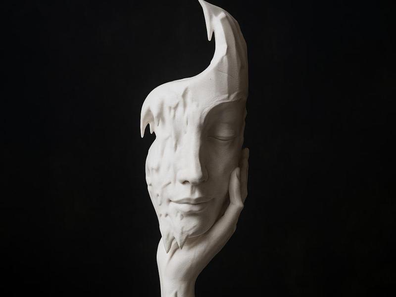 Surreal Melting Face Sculpture – Minimalist Decor