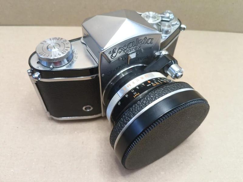 Lens cap with 77mm thread   