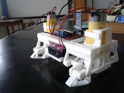 Screwless Walking Mechanism