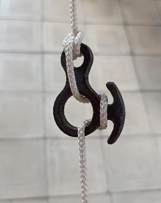 Horned Eight. Paracord Tensioner   