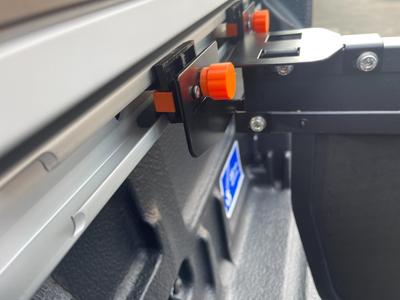 Ford Ranger Bed Divider fixing clip