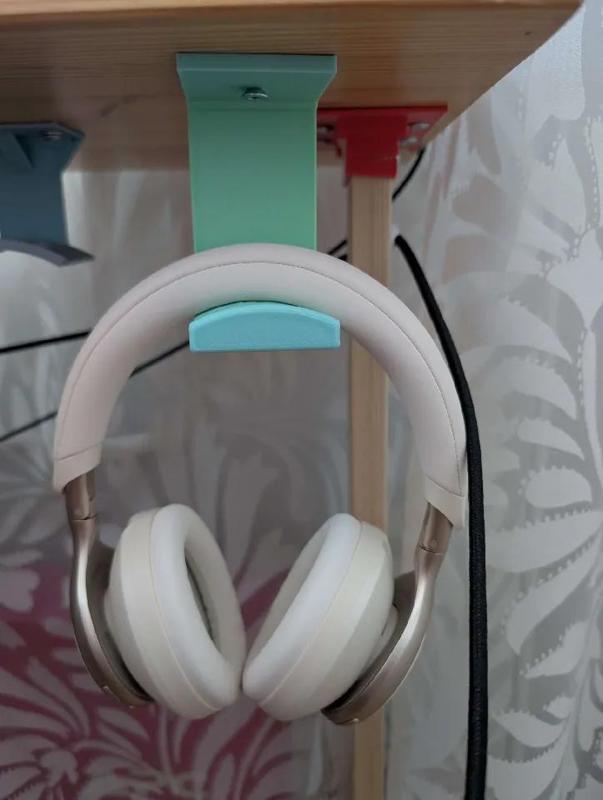 Headphone hook   