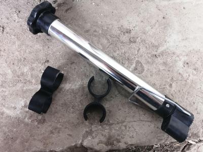 Bicycle pump clamp