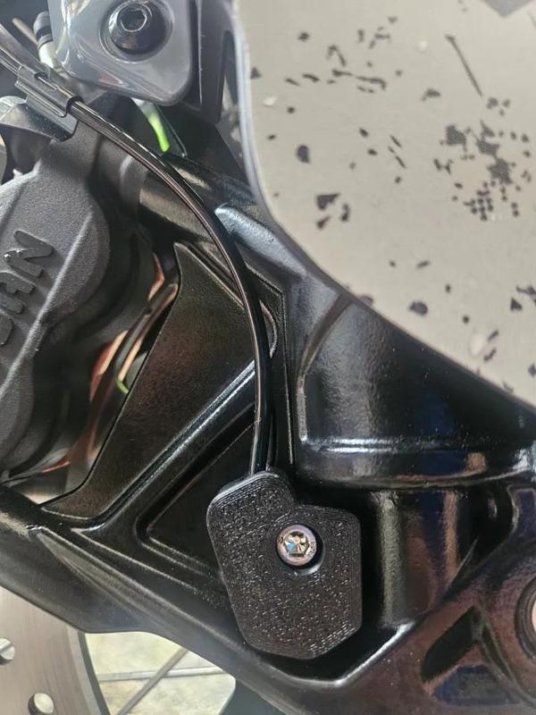 CFMOTO 450MT(ibex) FRONT ABS sensor cover   