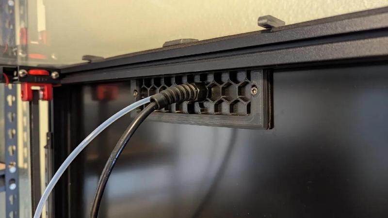 Voron Rear Umbilical Entry (Sealed, PG7, CNLINKO)   