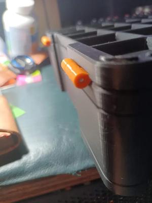 Headless Screw Hinge for Gridfinity Storage Box by Pred   