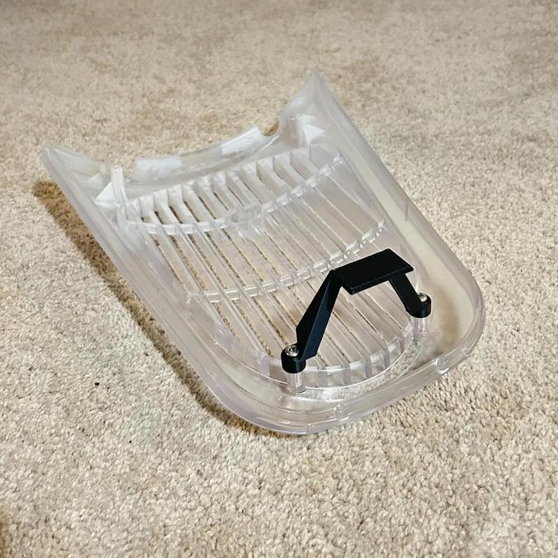 DreamMaker Spas 2013-2018 Weir Grill Foot   