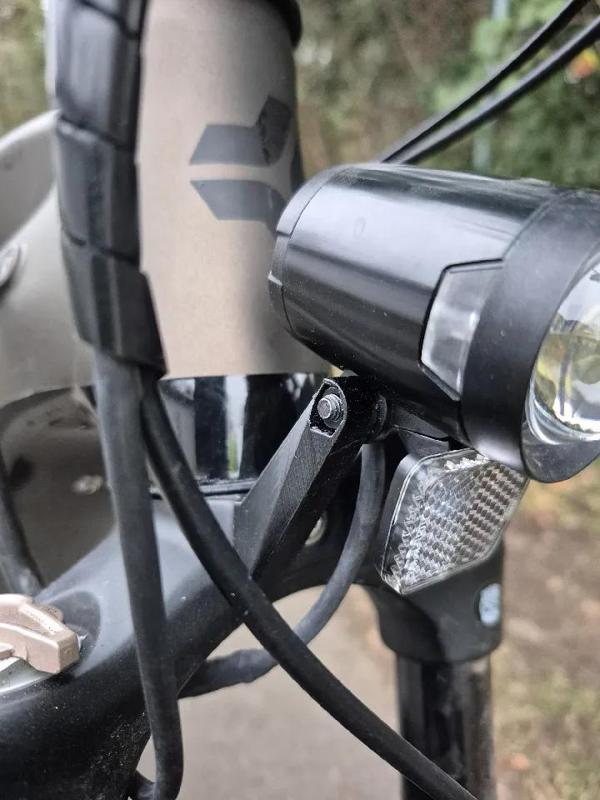 Light mount for Herrmans lights   