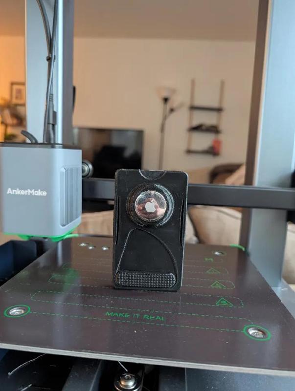 Original size + Airtag   