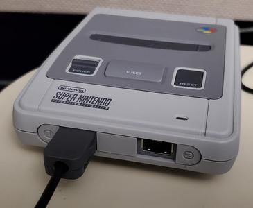 SNES Classic EU front panel