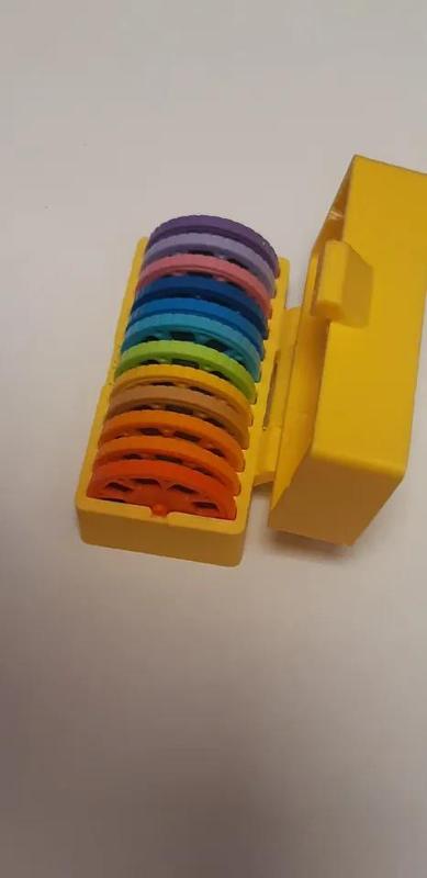 Box for projector discs (krabička na promítací kotoučky) - mideer   