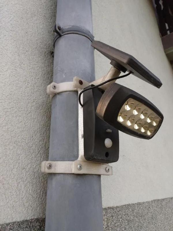 Solar lamp holder   