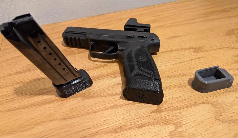 Security-9 Mag Extender / Pinky Grip   