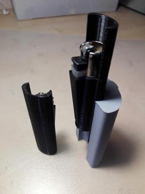 Smokesnap with cover and adapter for clipper lighters