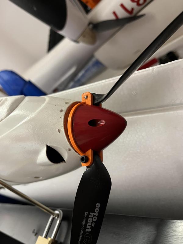 Spinner Phoenix 2400 (replica)