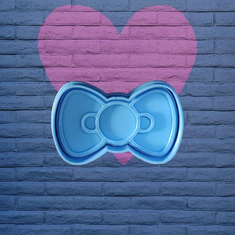 HELLO KITTY CUTTER + STAMP / HELLO KITTY CUTTER + STAMP