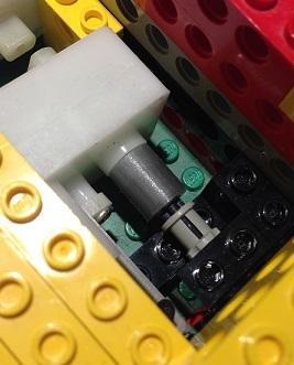 Customizable Lego to Motor Adapter