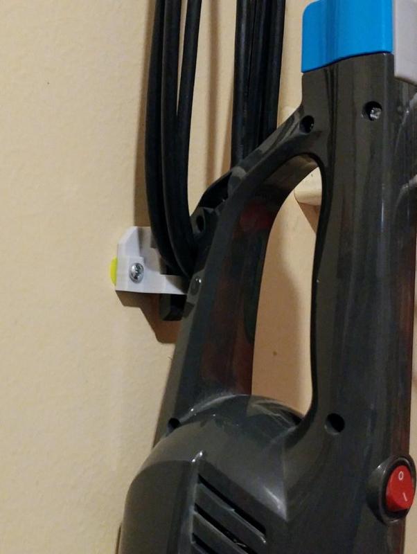 Bissel Floor Vacuum Wall Mount Model 2030