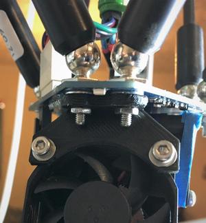 Print cooling fan mount for Duet3D PCB effector and E3D V6 Volcano