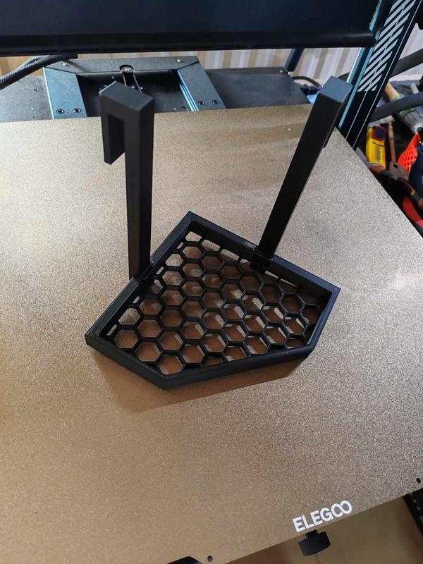 corner recifal cutting support