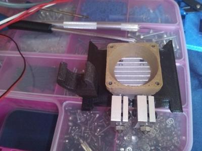 Quick-fit Interchangeable plate for E3d Chimera or Cyclops with 18 mm capacitive or inductive probe