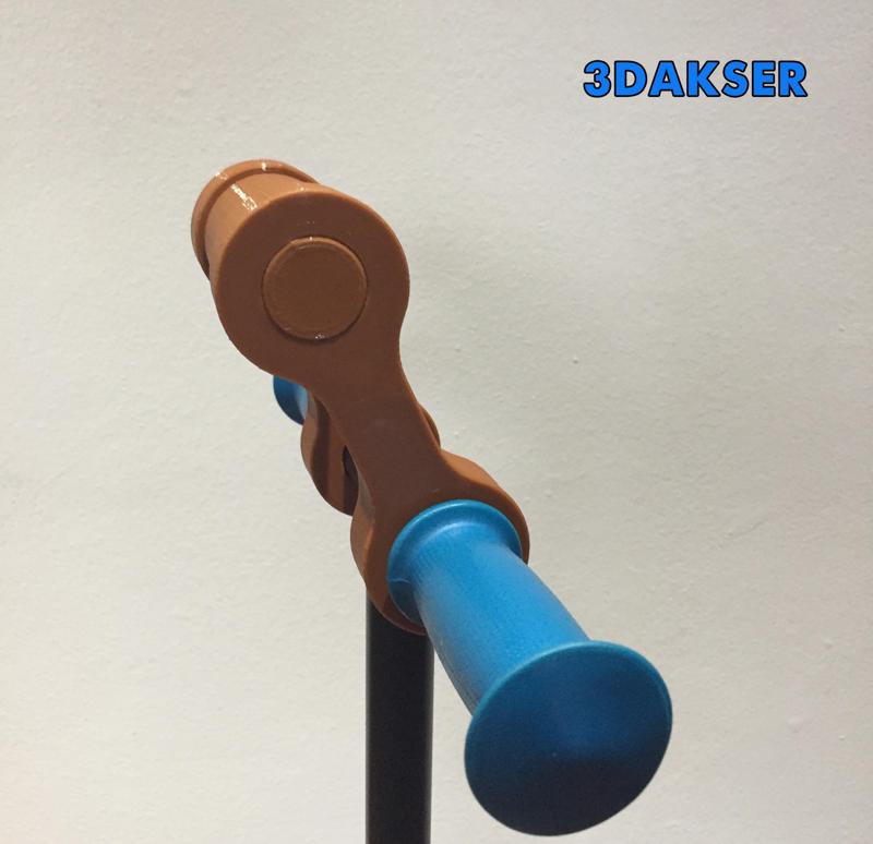 DRAG HANDLE FOR SCOOTER