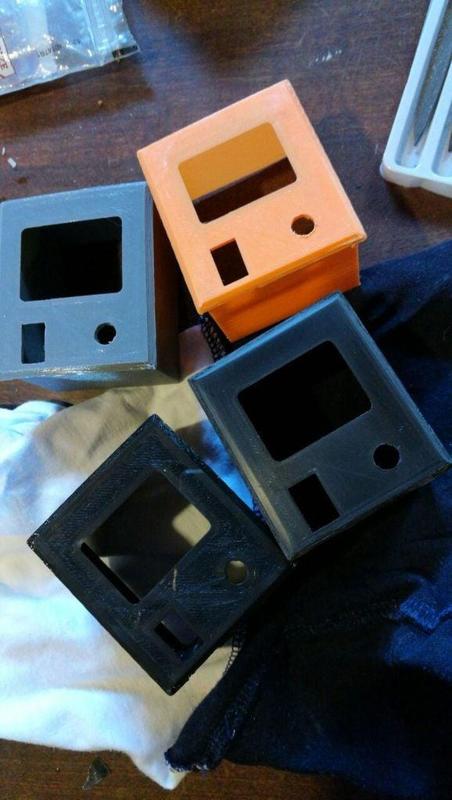 Lcd module nokia 5110 Case with switch and Encoder.