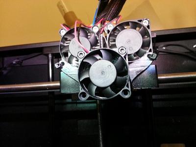 Replicator 2x filament cooling fan